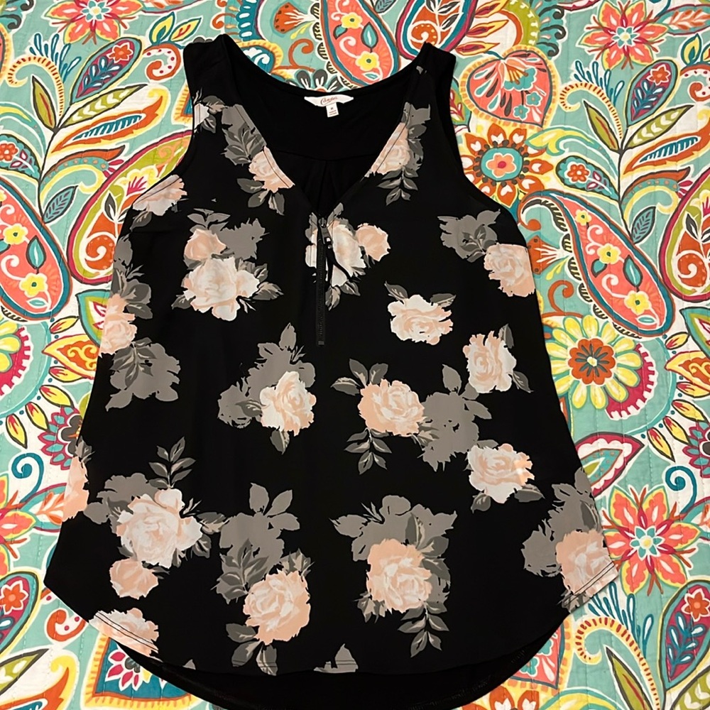 Women’s flowery tank top blouse size medium